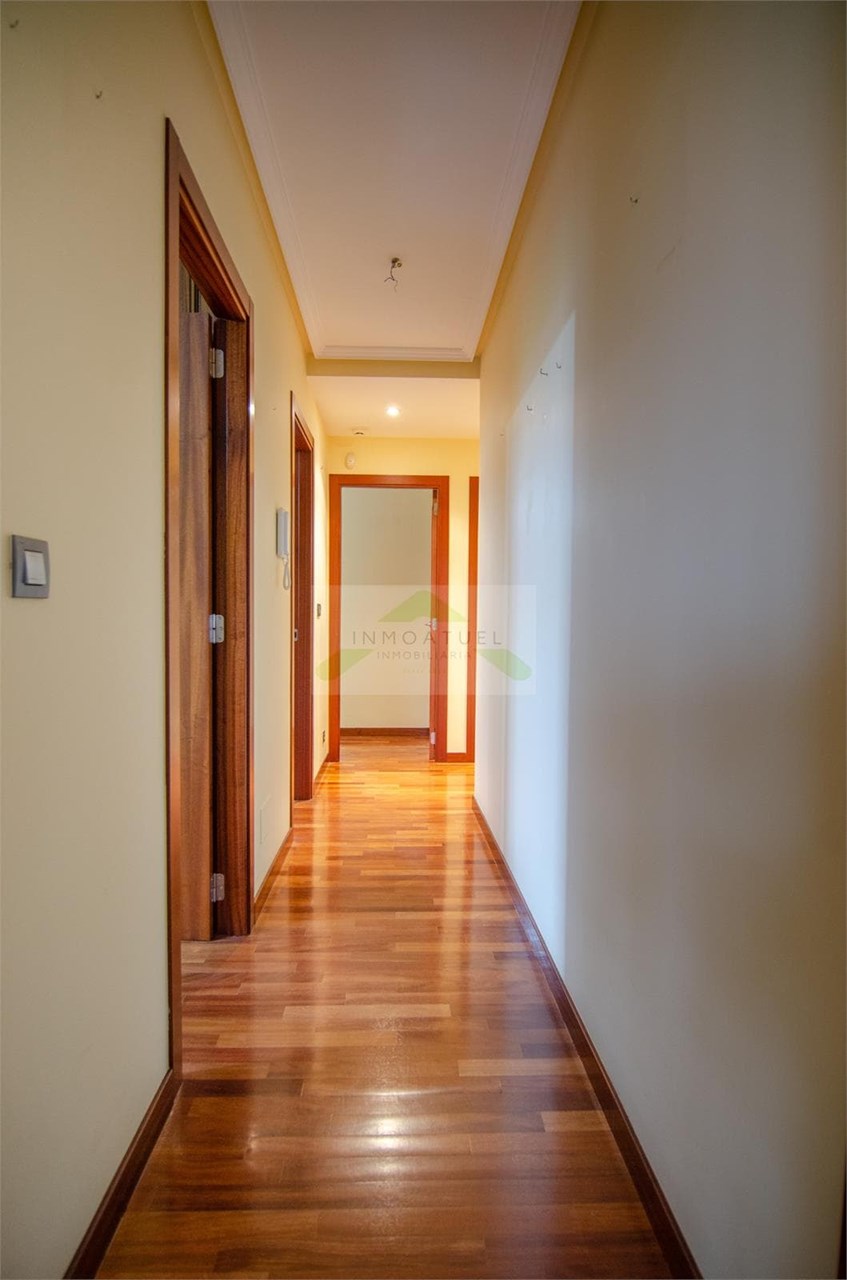 Foto 27 Piso exterior de 77m2 con vistas despejadas al Parque de Vioño.-