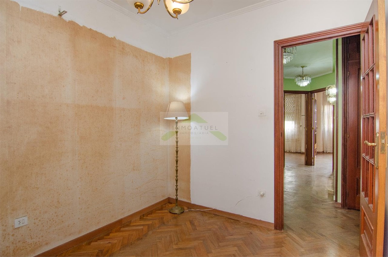 Foto 18 Piso exterior de 88 m² construidos ubicado en Plaza Padre José Rubinos.