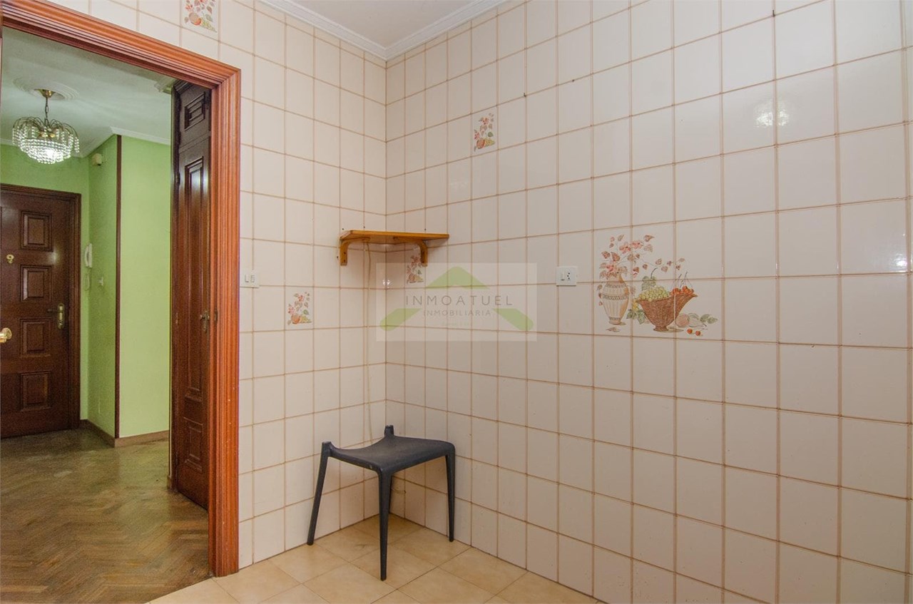 Foto 9 Piso exterior de 88 m² construidos ubicado en Plaza Padre José Rubinos.