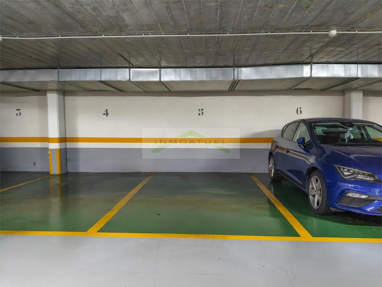 Foto 4 Plaza de garaje para coche grande, Zona Parque de Vioño (Avenida Arteixo).