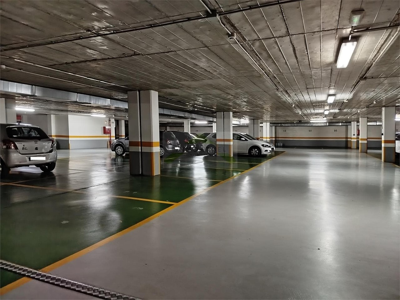 Foto 8 Plazas de garaje en concesión para coche grande.- Zona Vioño - Av.Arteixo / Ronda Outeiro.- 