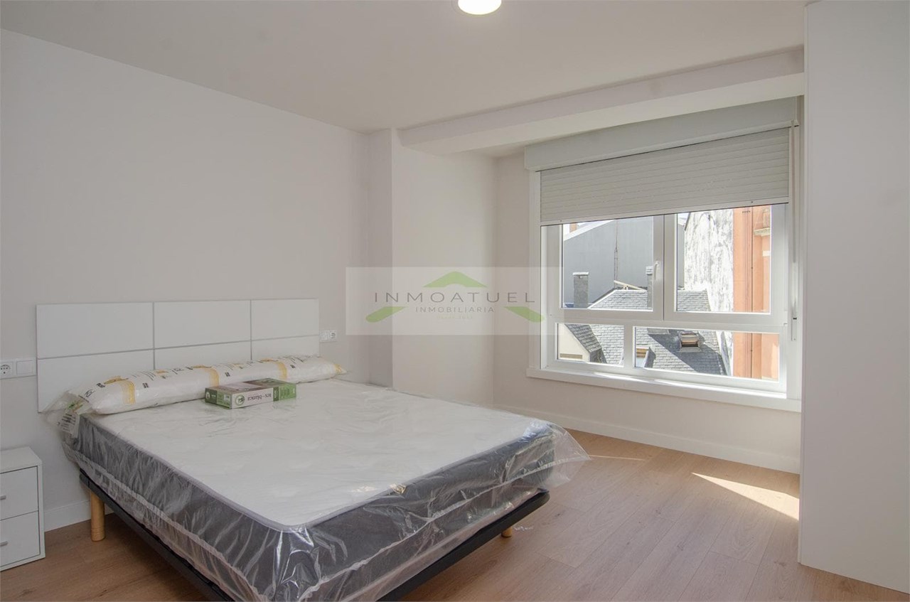 Foto 11 SOLO A ESTUDIANTES.- Piso exclusivo de 5 dormitorios y 2 baños a 300 metros de la Estación de tren. 