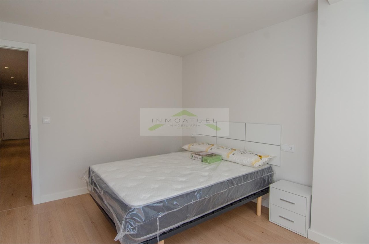 Foto 12 SOLO A ESTUDIANTES.- Piso exclusivo de 5 dormitorios y 2 baños a 300 metros de la Estación de tren. 
