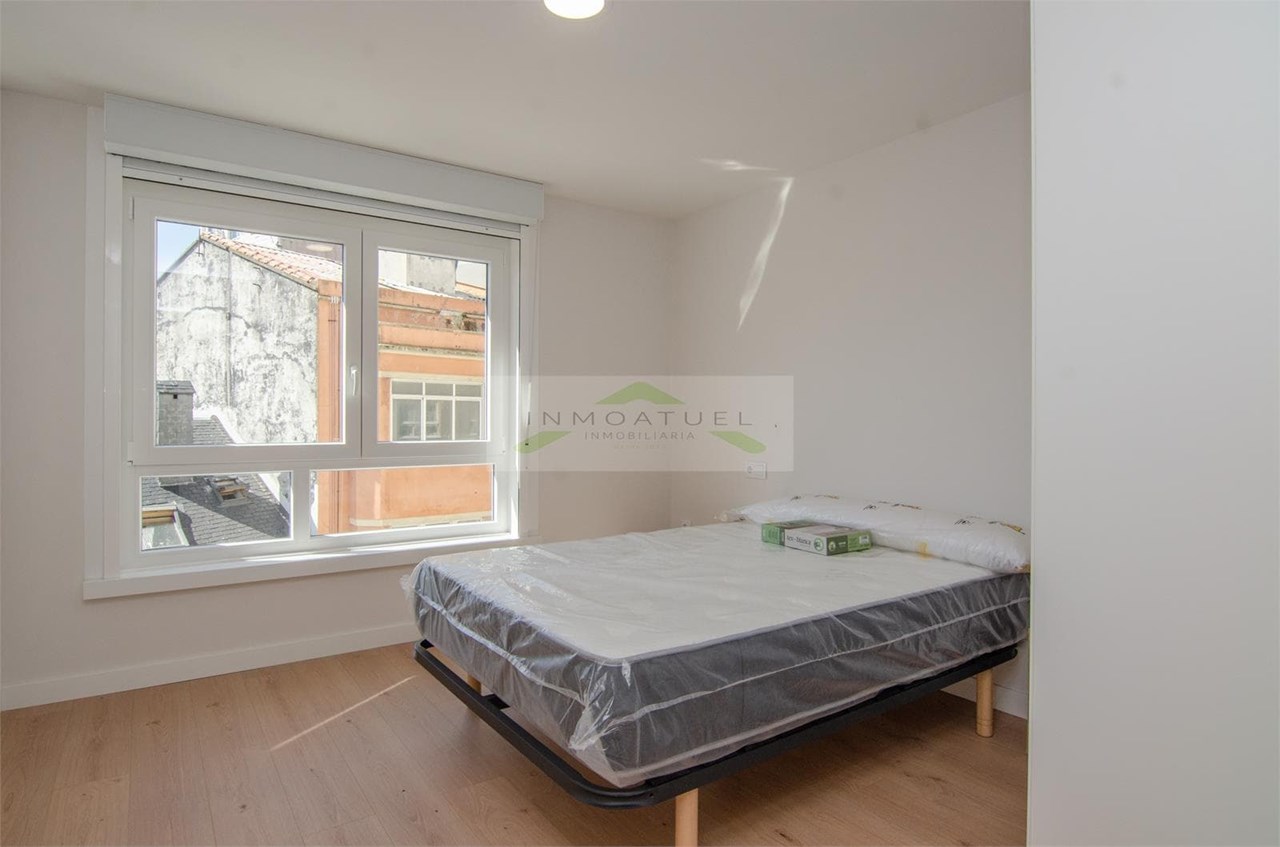 Foto 14 SOLO A ESTUDIANTES.- Piso exclusivo de 5 dormitorios y 2 baños a 300 metros de la Estación de tren. 