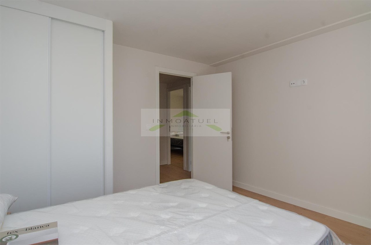 Foto 16 SOLO A ESTUDIANTES.- Piso exclusivo de 5 dormitorios y 2 baños a 300 metros de la Estación de tren. 