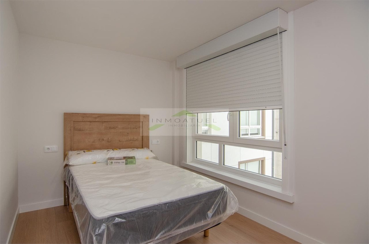 Foto 24 SOLO A ESTUDIANTES.- Piso exclusivo de 5 dormitorios y 2 baños a 300 metros de la Estación de tren. 