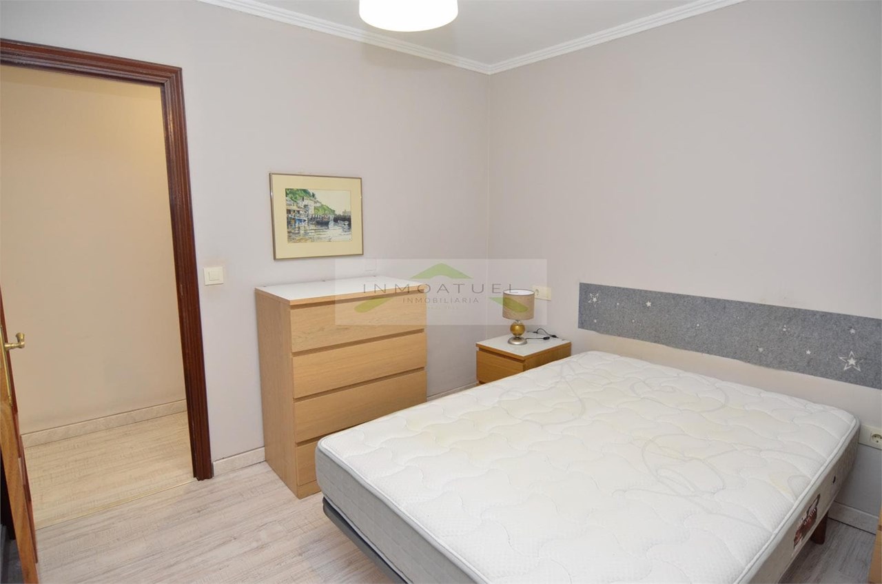 Foto 13 SOLO PARA ESTUDIANTES.- Piso de 74m2 útiles, zona Agra del Orzán / Conchiñas.- 