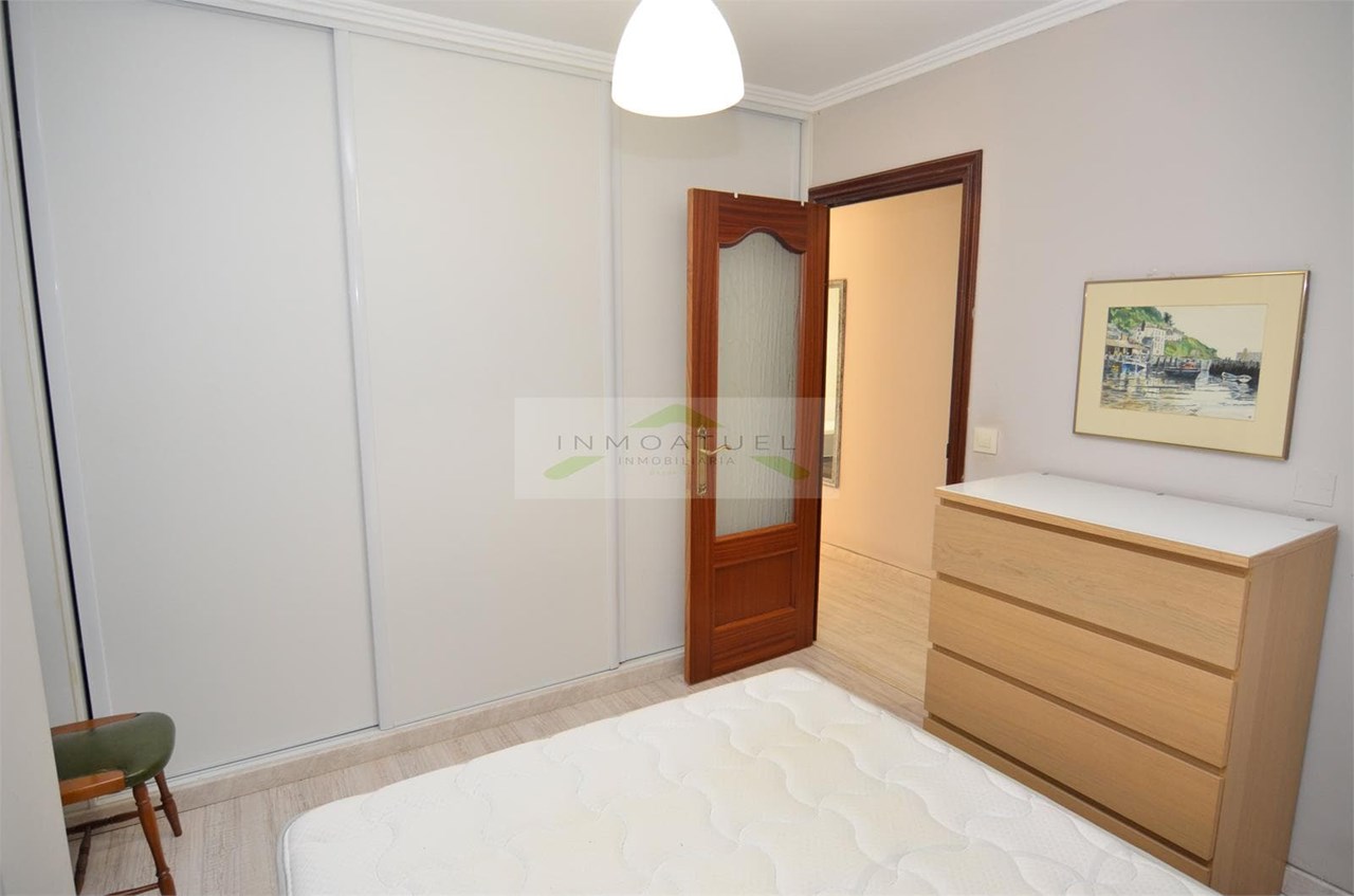 Foto 14 SOLO PARA ESTUDIANTES.- Piso de 74m2 útiles, zona Agra del Orzán / Conchiñas.- 