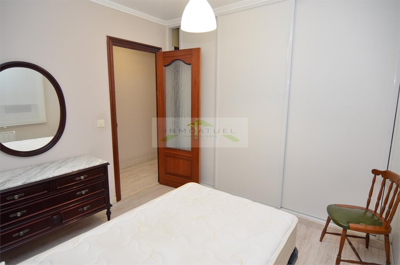Foto 18 SOLO PARA ESTUDIANTES.- Piso de 74m2 útiles, zona Agra del Orzán / Conchiñas.- 