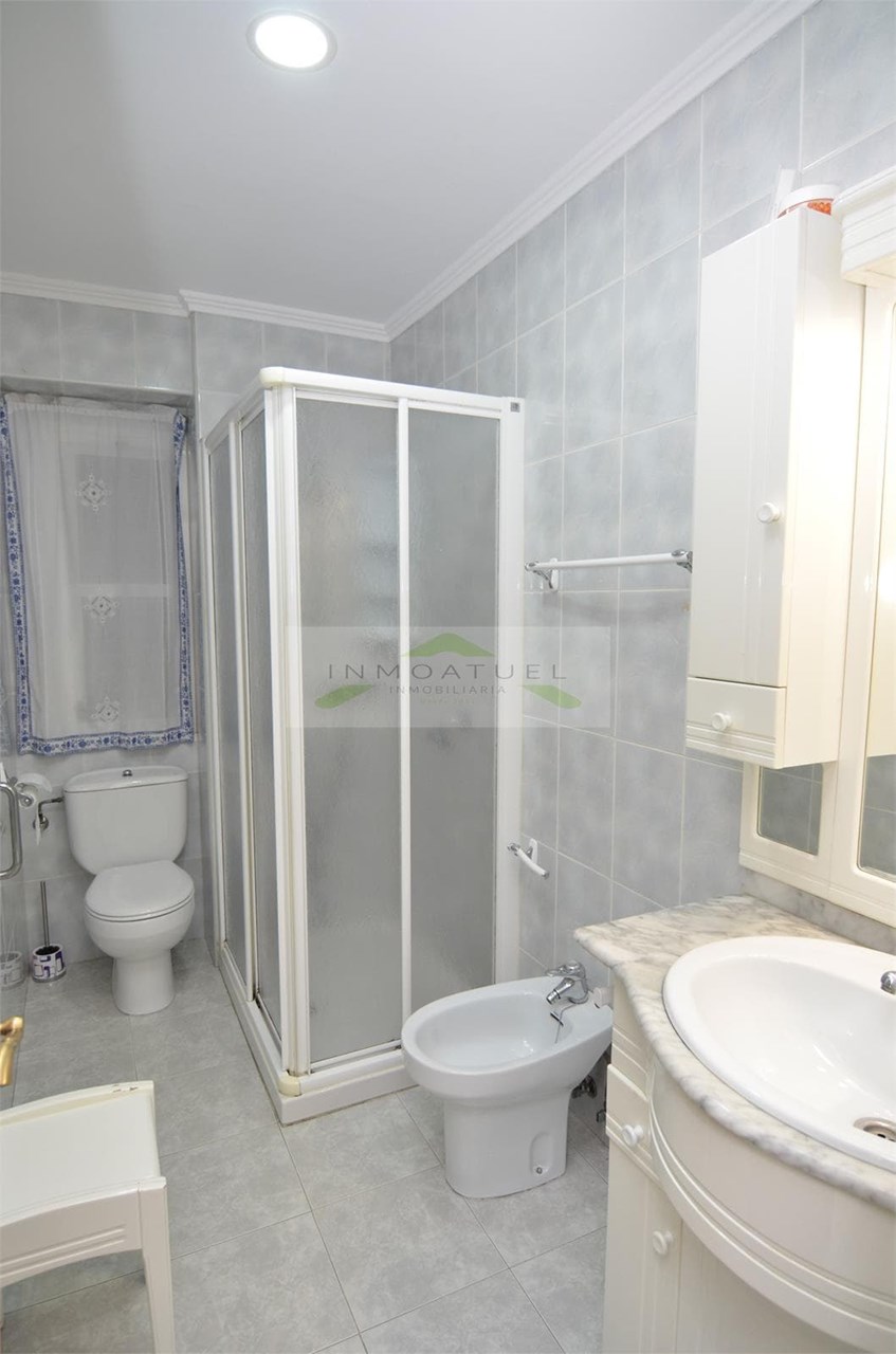 Foto 20 SOLO PARA ESTUDIANTES.- Piso de 74m2 útiles, zona Agra del Orzán / Conchiñas.- 