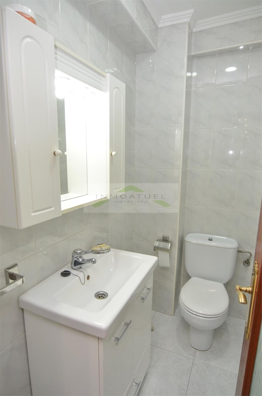 Foto 22 SOLO PARA ESTUDIANTES.- Piso de 74m2 útiles, zona Agra del Orzán / Conchiñas.- 