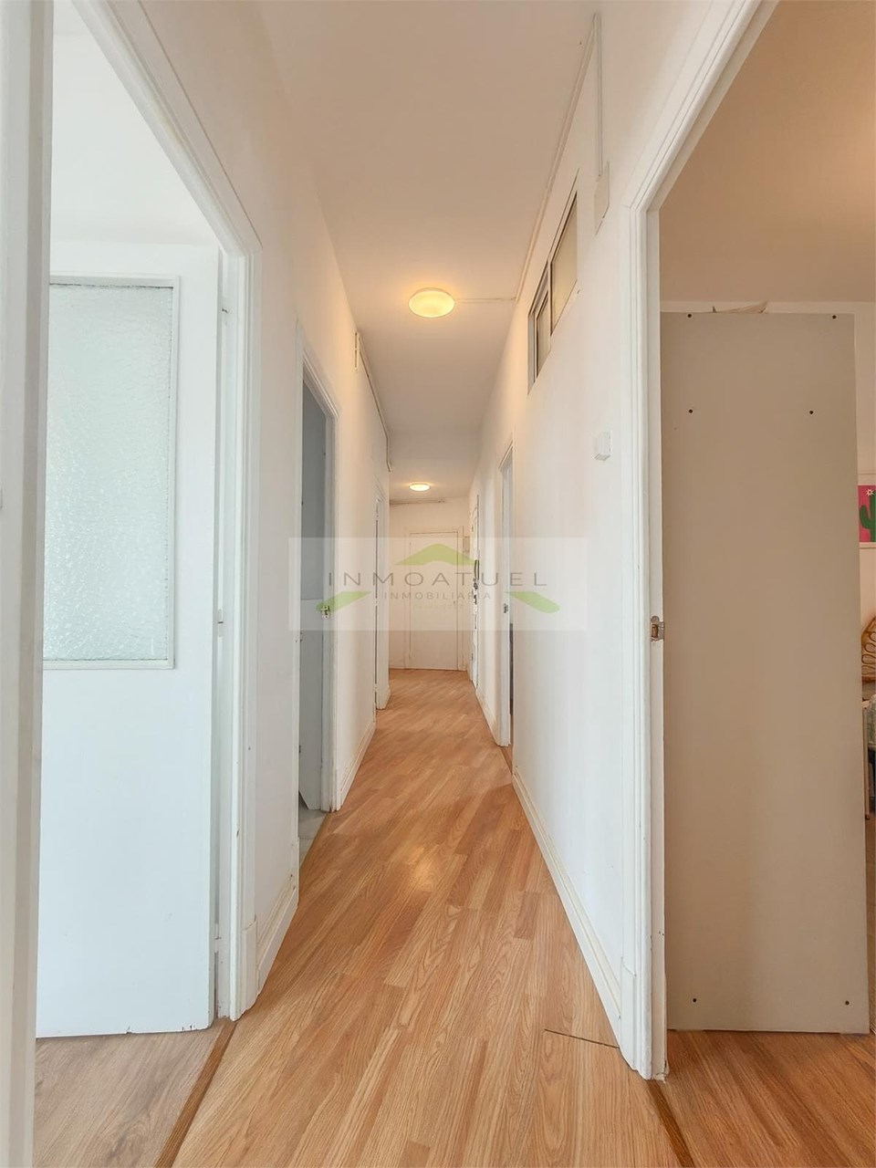Foto 25 SOLO PARA ESTUDIANTES.- Piso de 81m2, cuatro dormitorios a 300 metros de la Renfe.