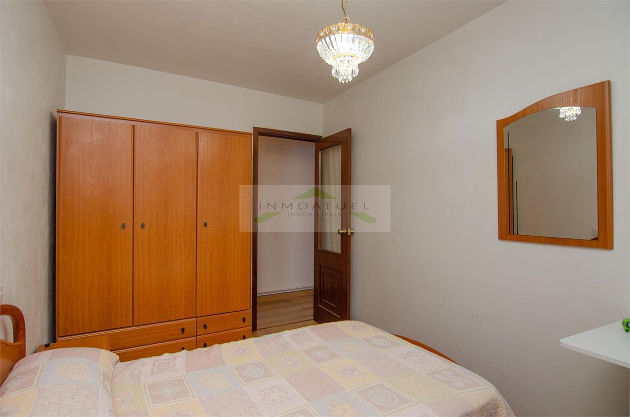Foto 16 SOLO PARA ESTUDIANTES.- Piso de 96m2 con terraza, zona Mallos.- 
