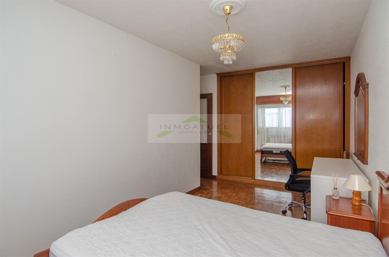 Foto 23 SOLO PARA ESTUDIANTES.- Piso de 96m2 con terraza, zona Mallos.- 
