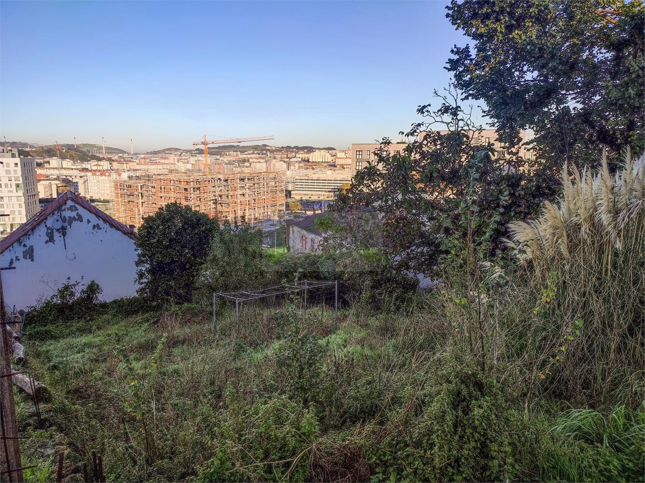 Foto 2 Terreno urbanizable de 306m2, zona Eirís (CIUDAD DE A CORUÑA)