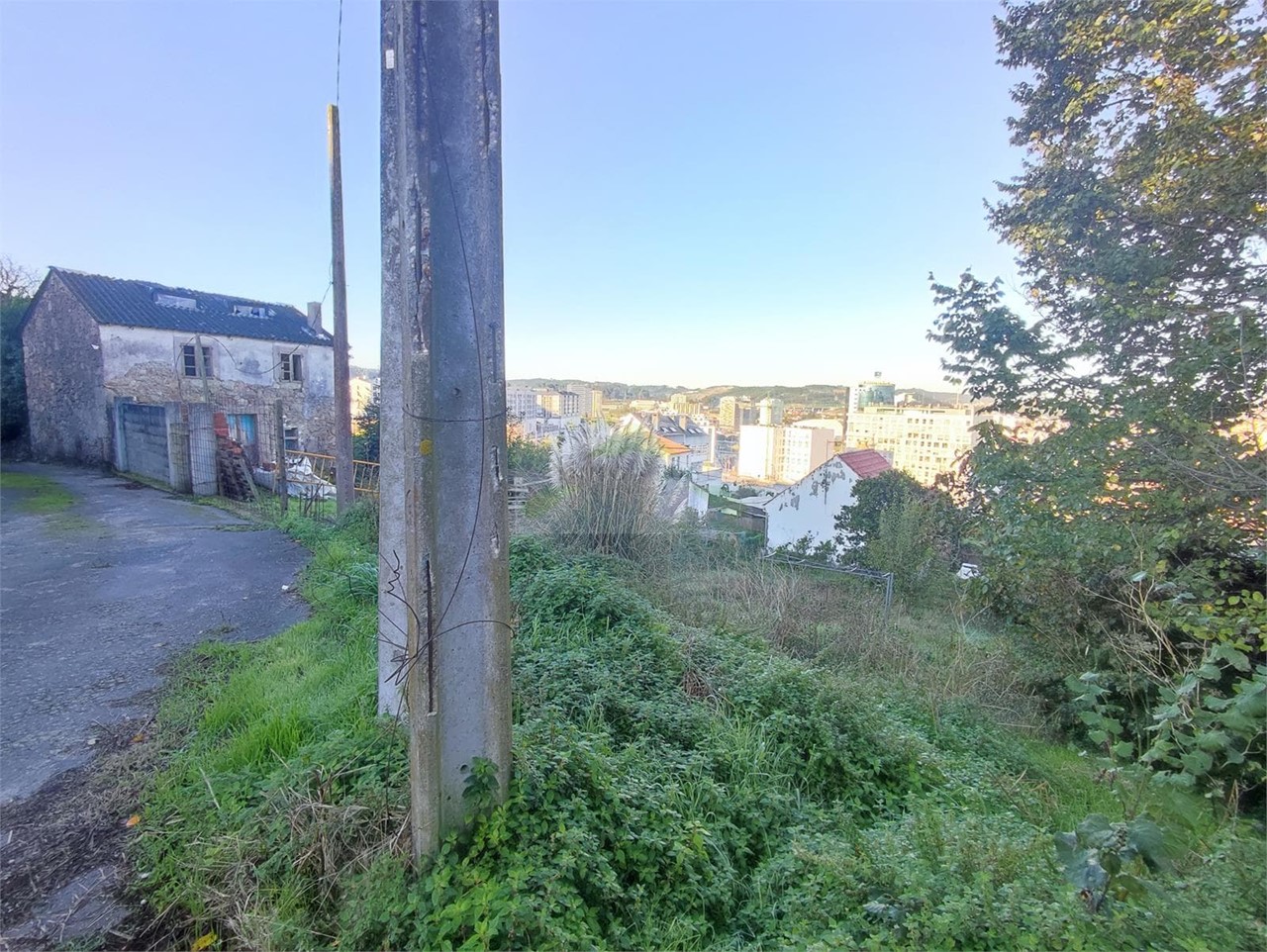 Foto 3 Terreno urbanizable de 306m2, zona Eirís (CIUDAD DE A CORUÑA)