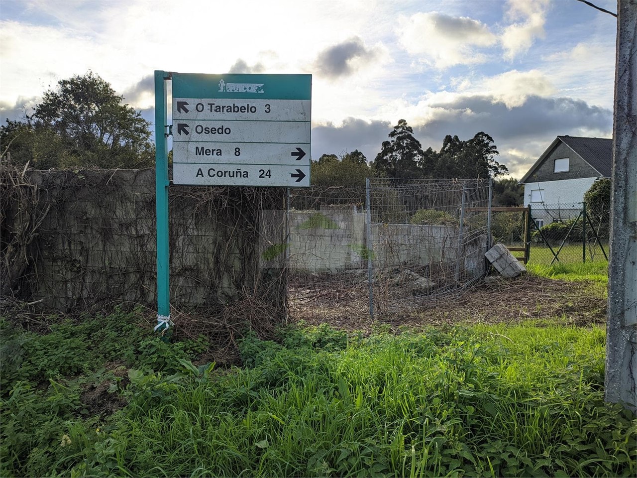 Foto 3 Terreno urbanizable de 776m2 a solo 3 kilometros de Sada ( Carnoedo - Sada )