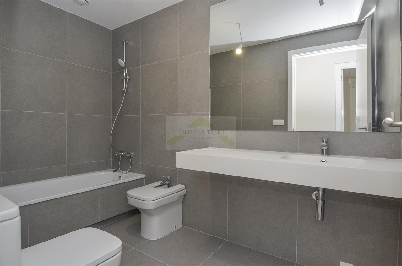 Foto 12 ¡VIVIENDA DE OBRA NUEVA! Piso de 105m2 a estrenar, zona Parque de Vioño