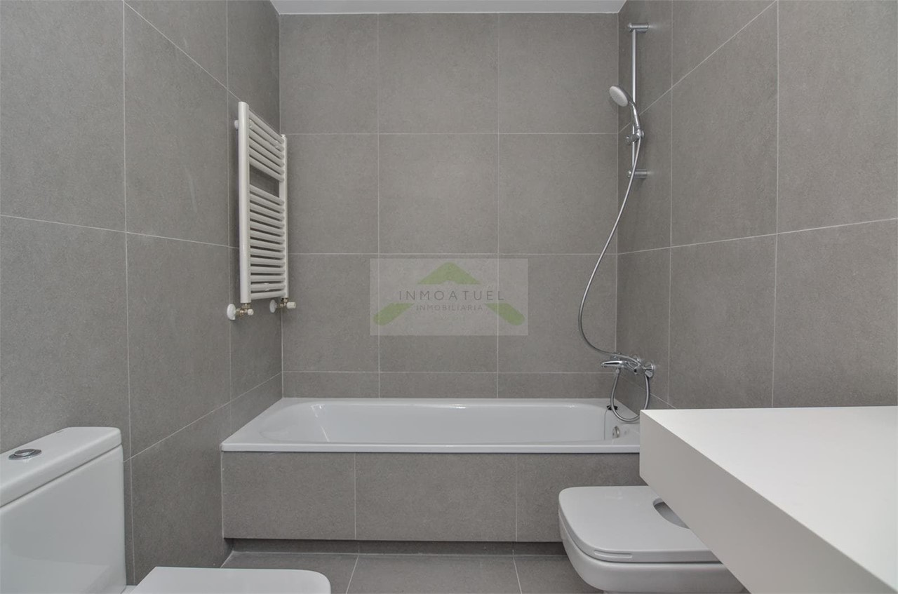 Foto 13 ¡VIVIENDA DE OBRA NUEVA! Piso de 105m2 a estrenar, zona Parque de Vioño