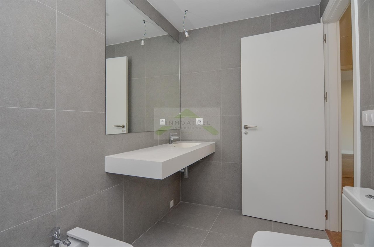 Foto 14 ¡VIVIENDA DE OBRA NUEVA! Piso de 105m2 a estrenar, zona Parque de Vioño